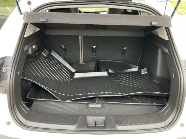 Used 2025 Chevrolet Trax ACTIV image 14