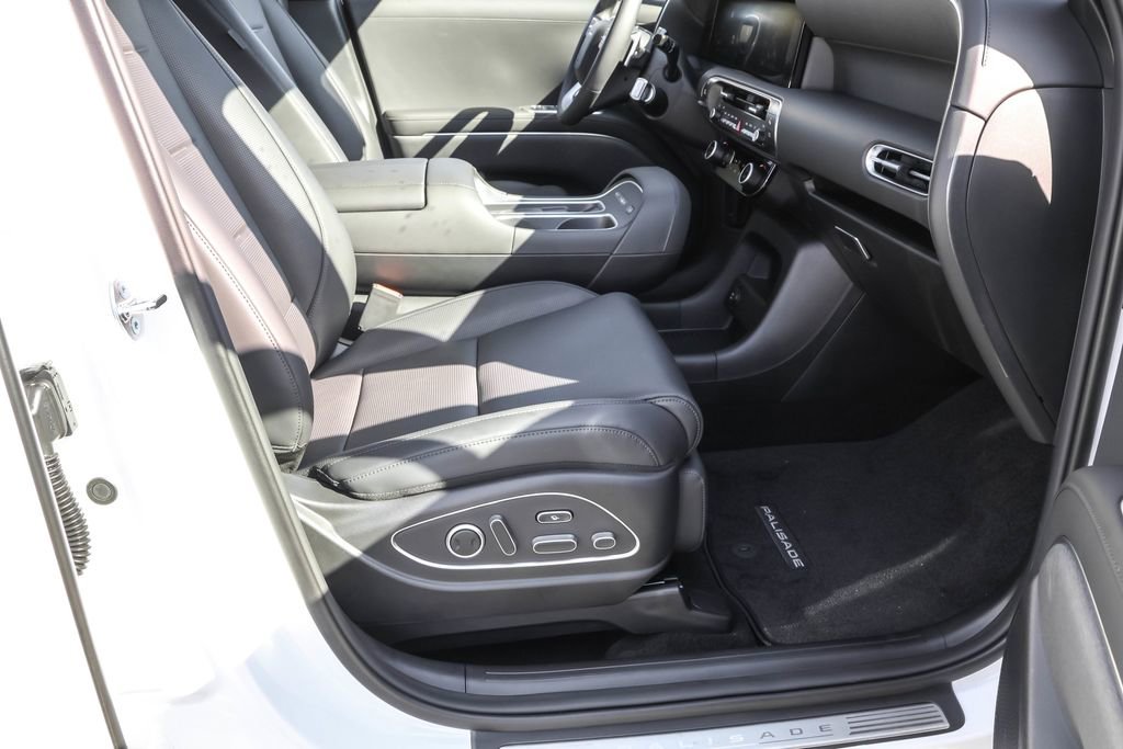 Certified 2026 Hyundai Palisade Calligraphy image 37