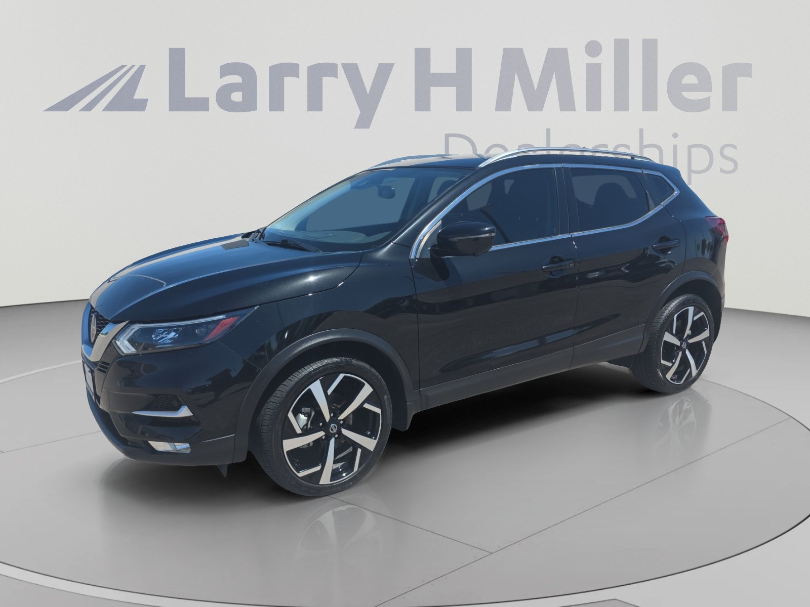 Used 2021 Nissan Rogue Sport SL w/ Premium Package