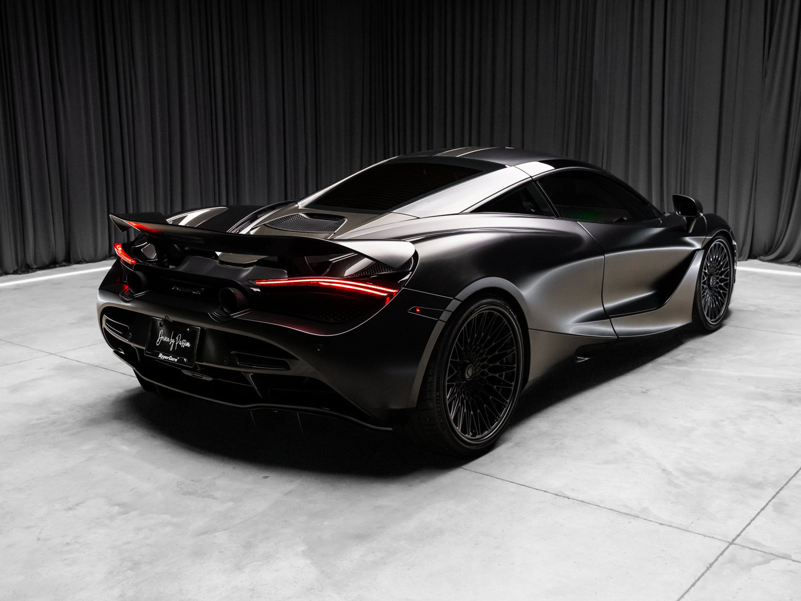 Used 2018 McLaren 720S RWD image 47