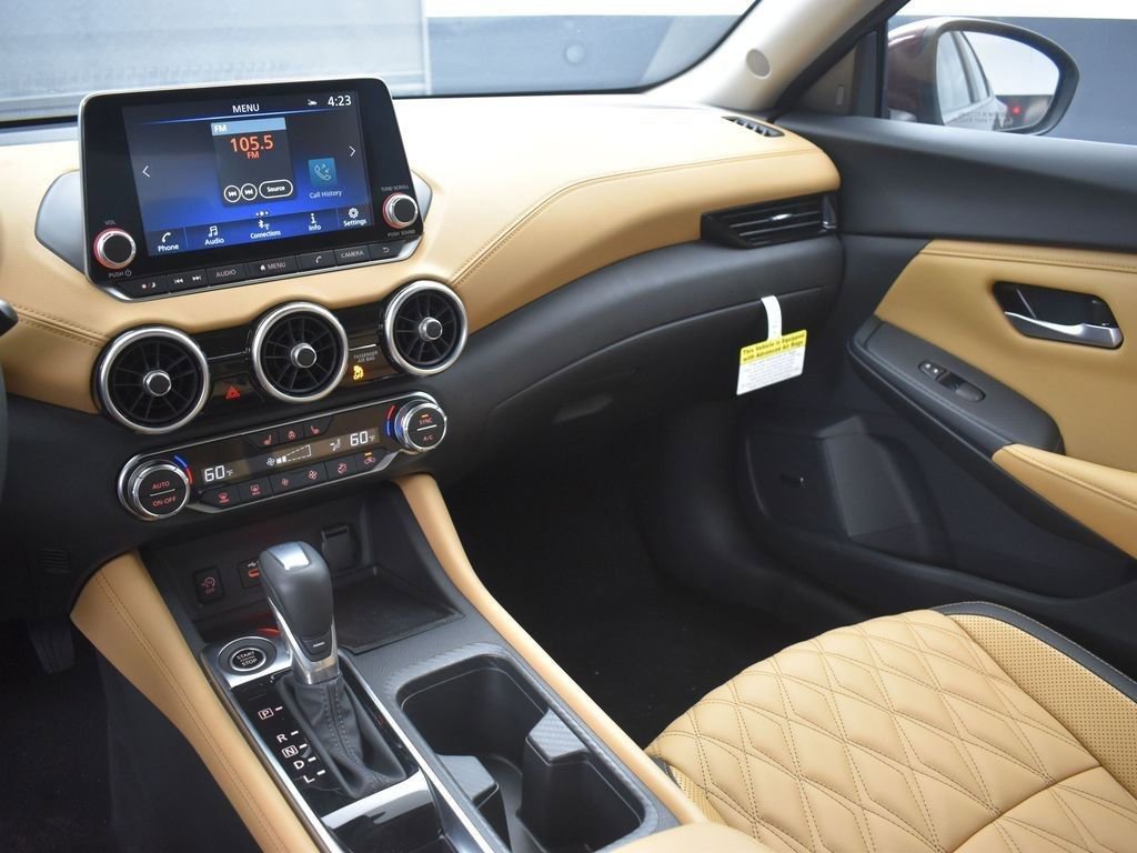 New 2025 Nissan Sentra SV w/ SV Premium Package image 32