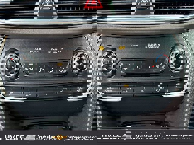 Used 2019 Hyundai Santa Fe SE image 22