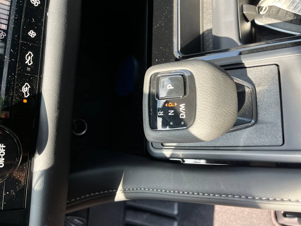 New 2026 Nissan Pathfinder SL FWD image 25