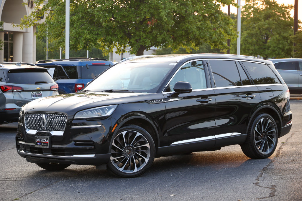Used 2022 Lincoln Aviator Reserve w/ Equipment Group 201A AWD/4WD image 19
