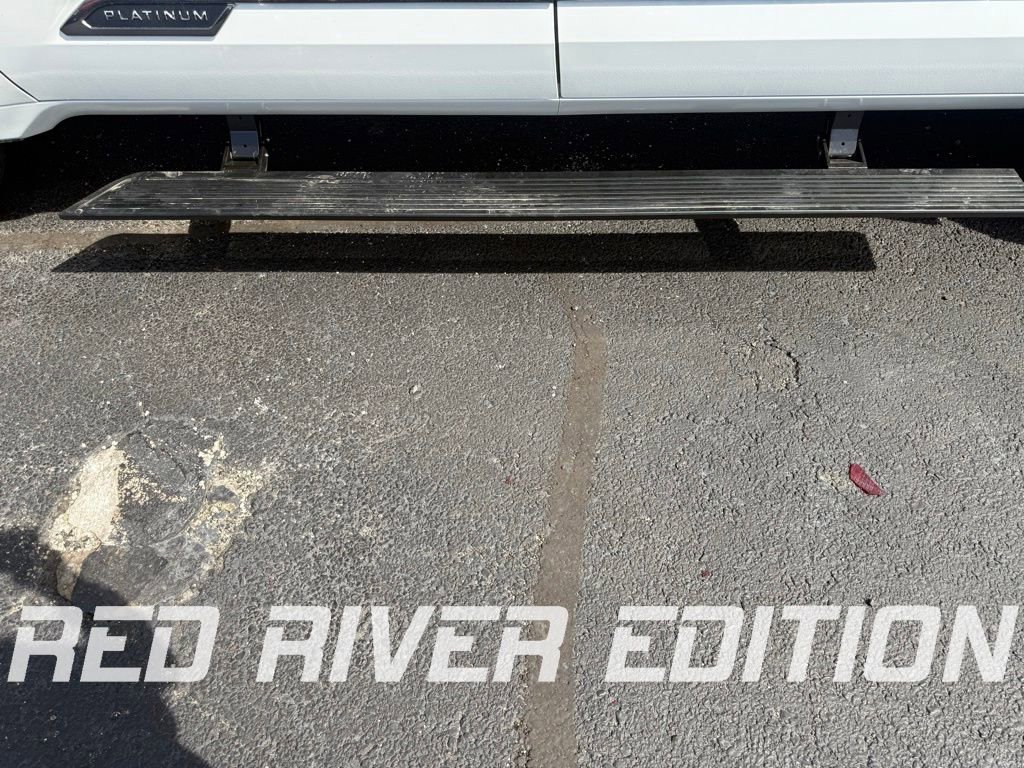 Used 2026 Toyota Tundra Platinum image 10