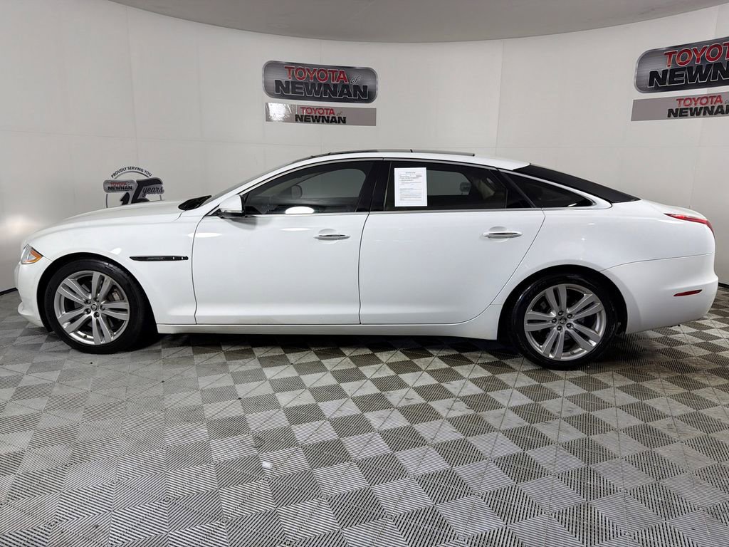 Used 2012 Jaguar XJ L image 8
