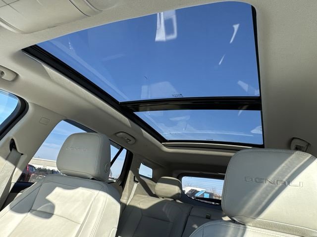 Certified 2019 GMC Terrain Denali w/ Driver Alert Package II image 19