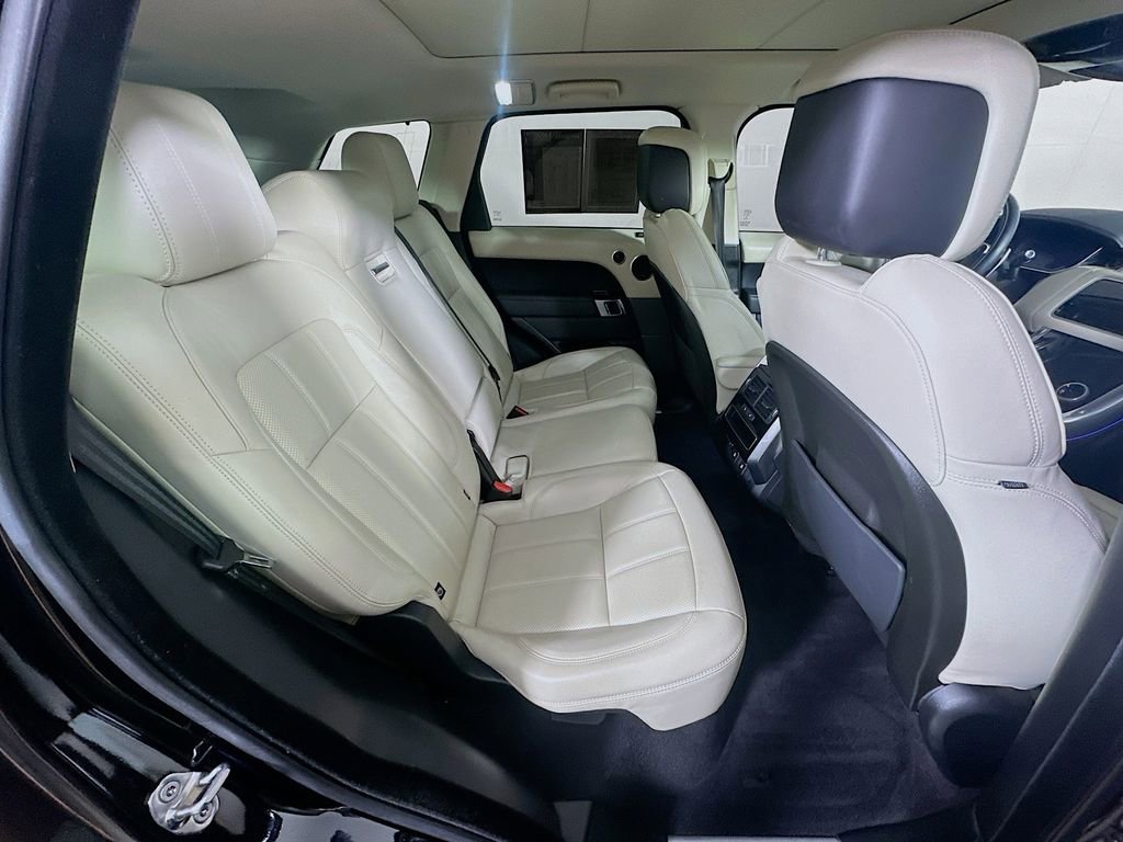 Used 2020 Land Rover Range Rover Sport HSE Dynamic image 11