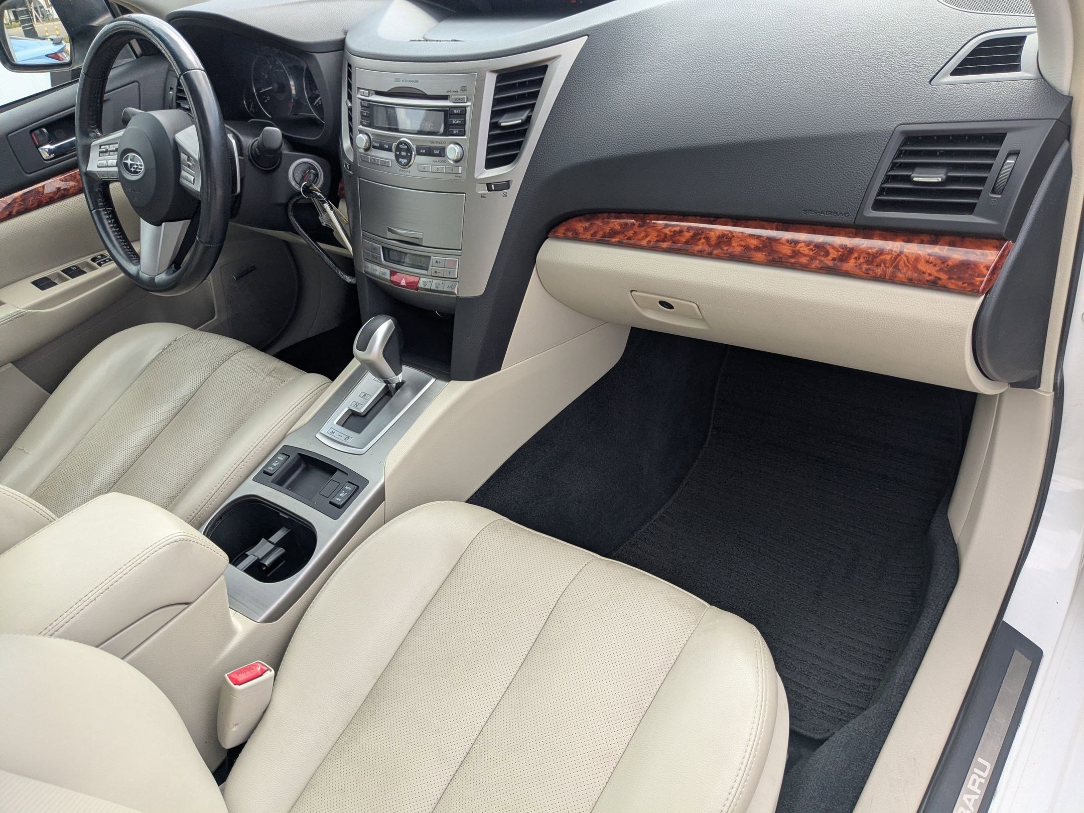 Used 2011 Subaru Legacy 3.6R Limited image 32
