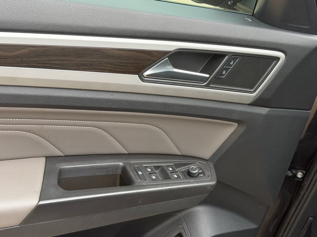 Certified 2023 Volkswagen Atlas SE AWD/4WD image 10