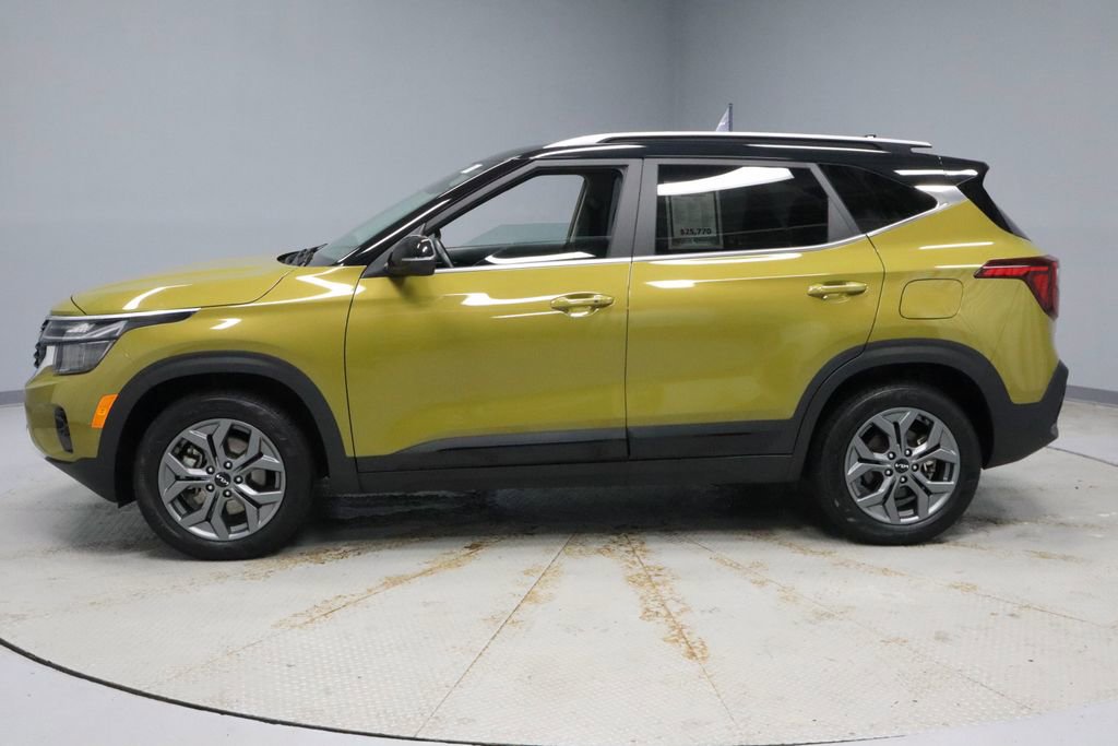 Used 2024 Kia Seltos S AWD/4WD image 10