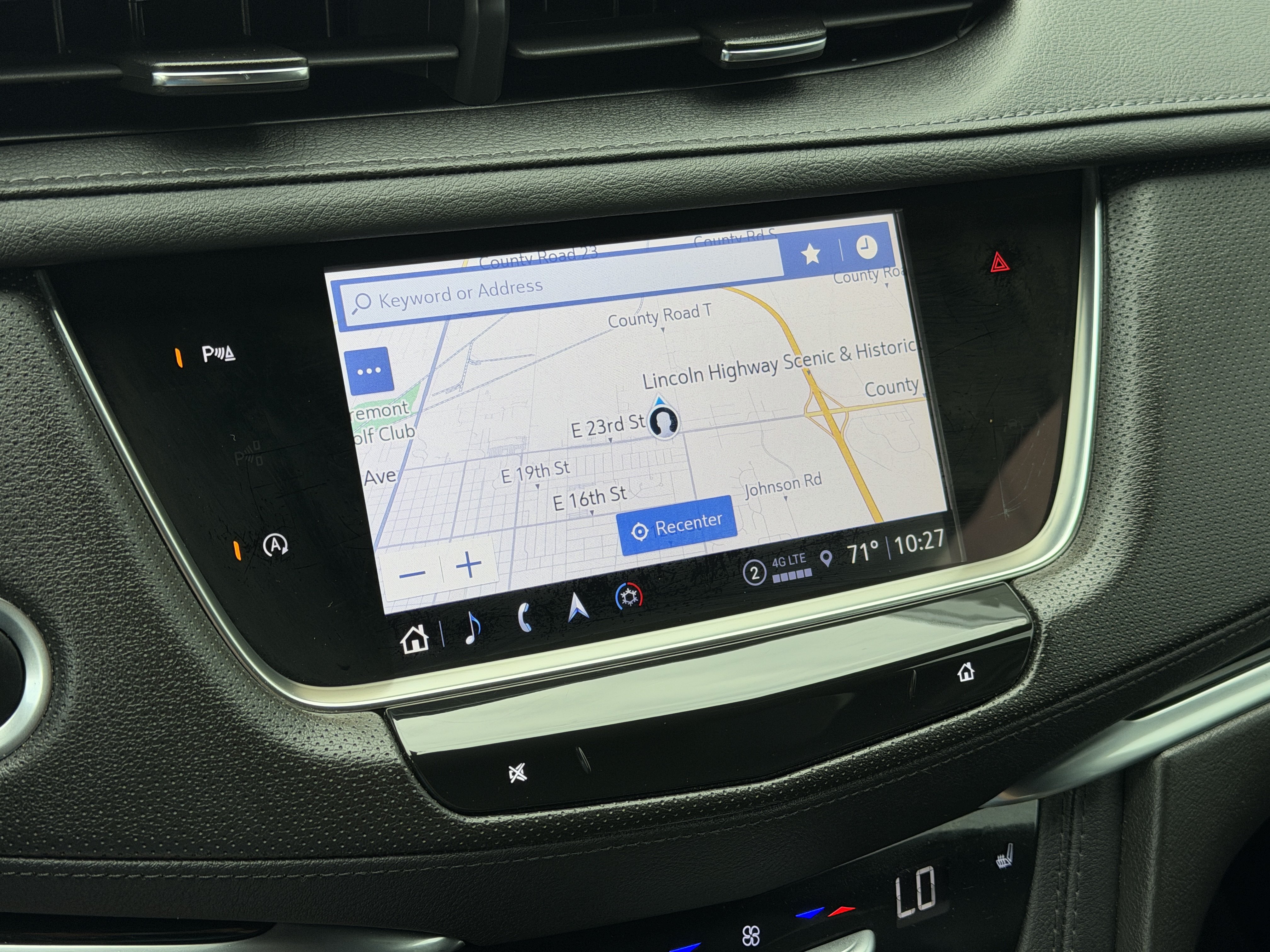 Certified 2025 Cadillac XT5 Premium Luxury AWD/4WD image 13