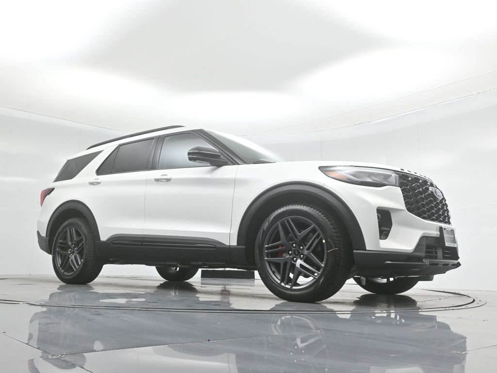 New 2025 Ford Explorer ST w/ Sun And Sound Package image 3