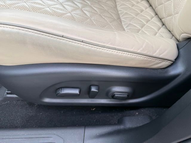 Used 2020 Nissan Murano Platinum w/ Cargo Package FWD image 32