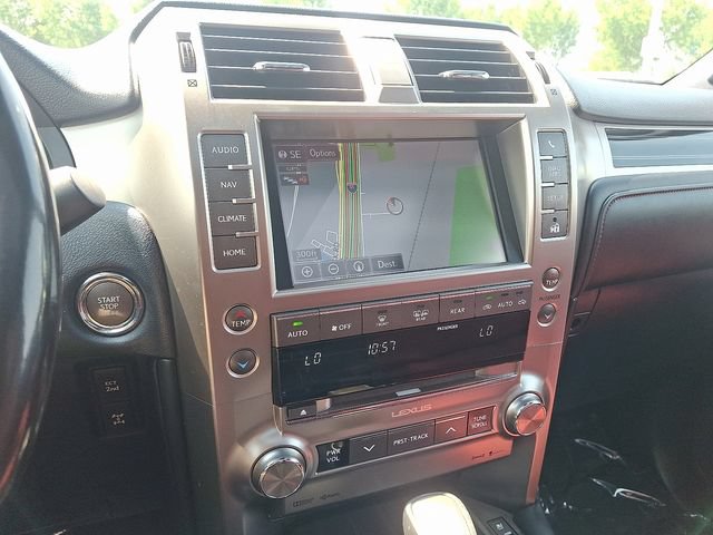 Used 2021 Lexus GX 460 Premium w/ Premium Package AWD/4WD image 16