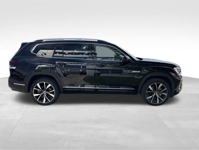 Used 2024 Volkswagen Atlas SEL Premium R-Line AWD/4WD image 7