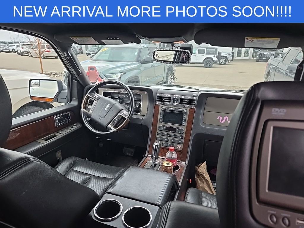 Used 2013 Lincoln Navigator 4WD w/ HD Trailer Tow Pkg image 9