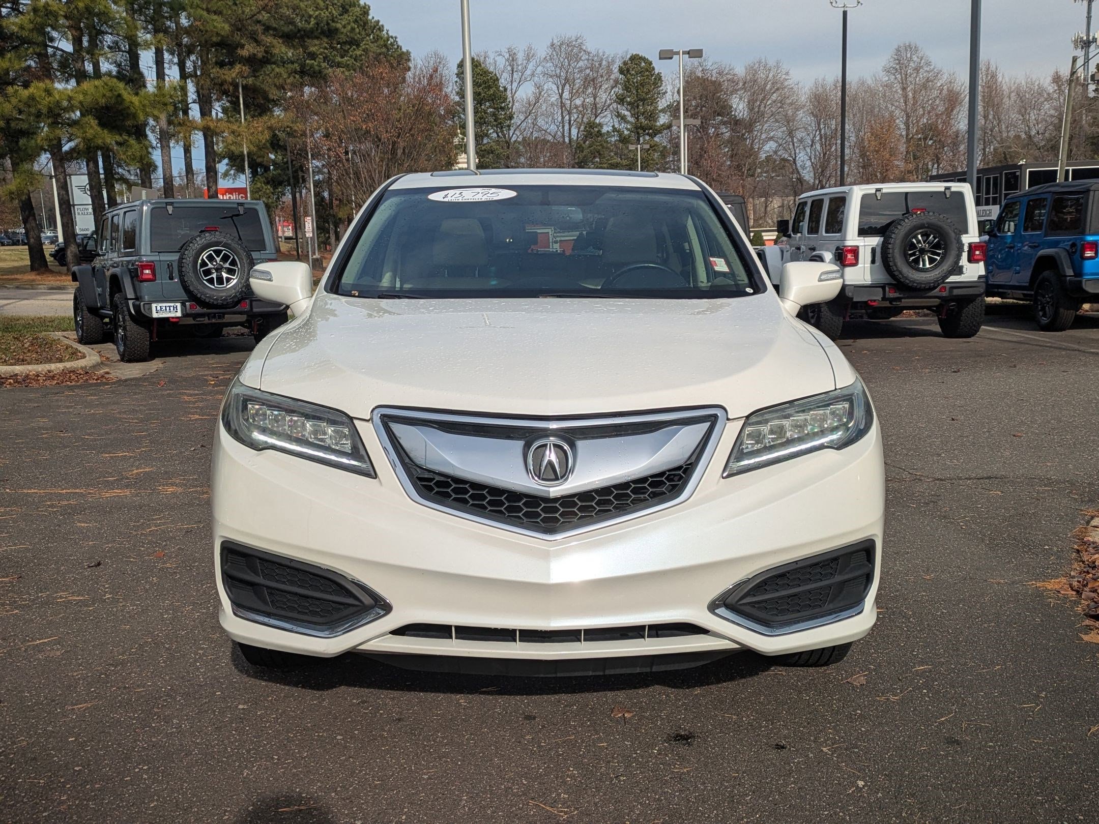 Used 2017 Acura RDX FWD image 2