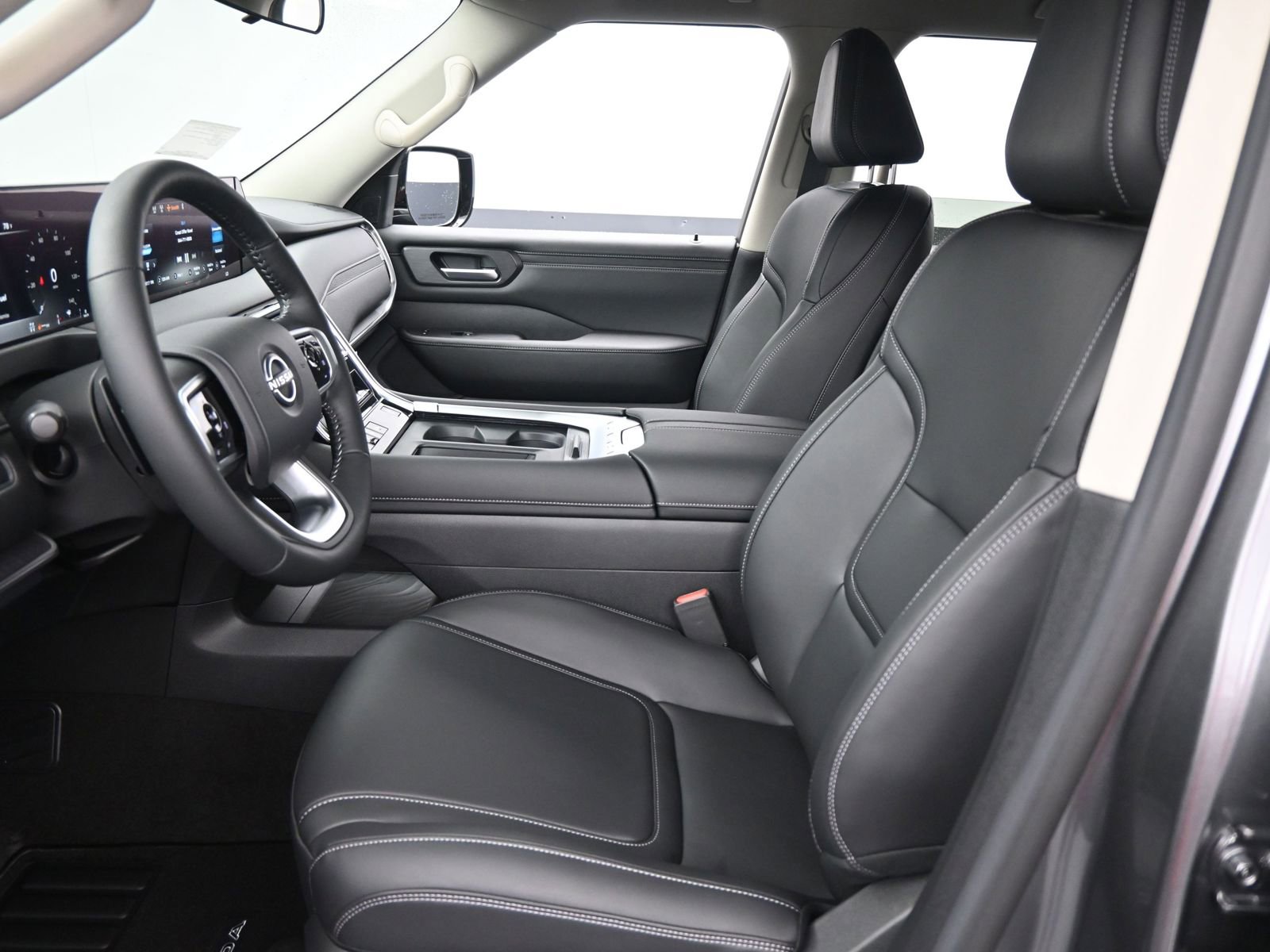 New 2025 Nissan Armada SV AWD/4WD image 9