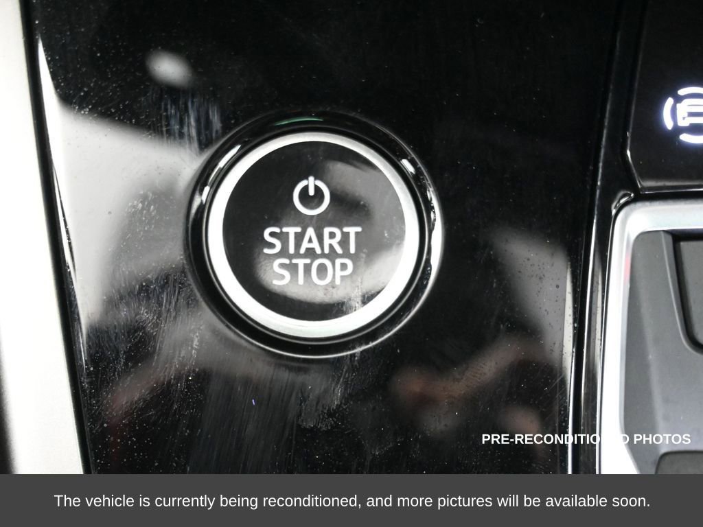 Used 2024 Audi Q4 e-tron Prestige w/ Black Optic Package image 23