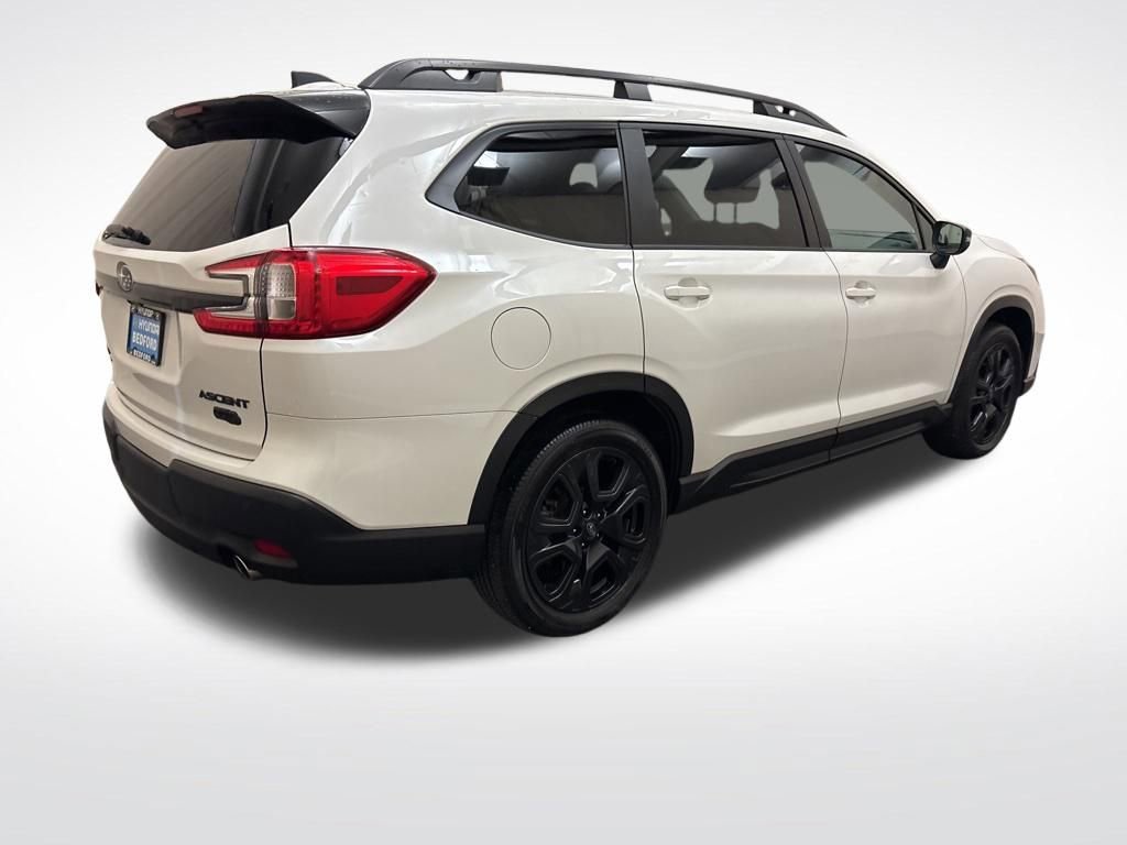 Used 2023 Subaru Ascent Onyx Edition AWD/4WD image 5