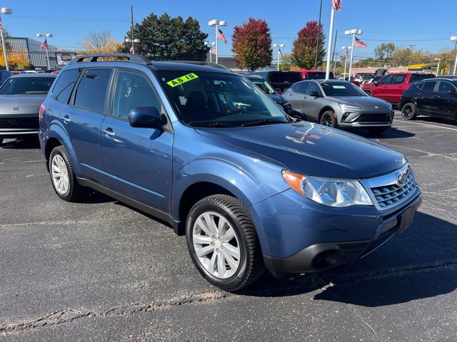 Used 2011 Subaru Forester 2.5X Premium AWD/4WD image 3
