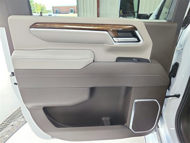 New 2026 GMC Sierra 2500 SLE w/ SLE Value Package; image 35