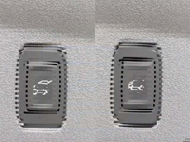 New 2026 Cadillac Escalade IQ Luxury 1 image 13