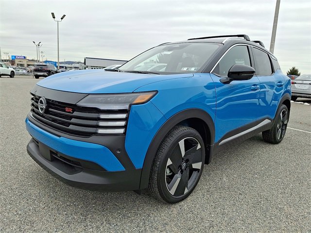 New 2026 Nissan Kicks SR w/ Cold Weather Package image 4