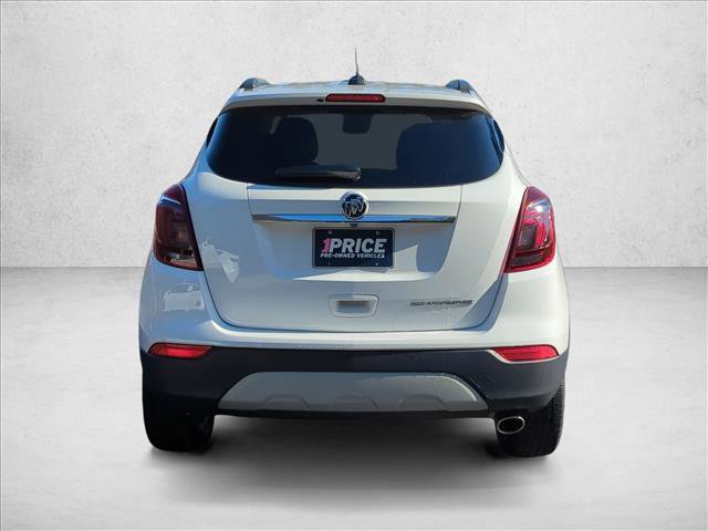 Used 2022 Buick Encore Preferred image 6