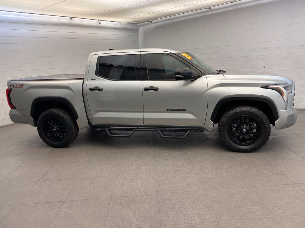 Used 2023 Toyota Tundra SR5 w/ SR5 Convenience Package AWD/4WD image 8