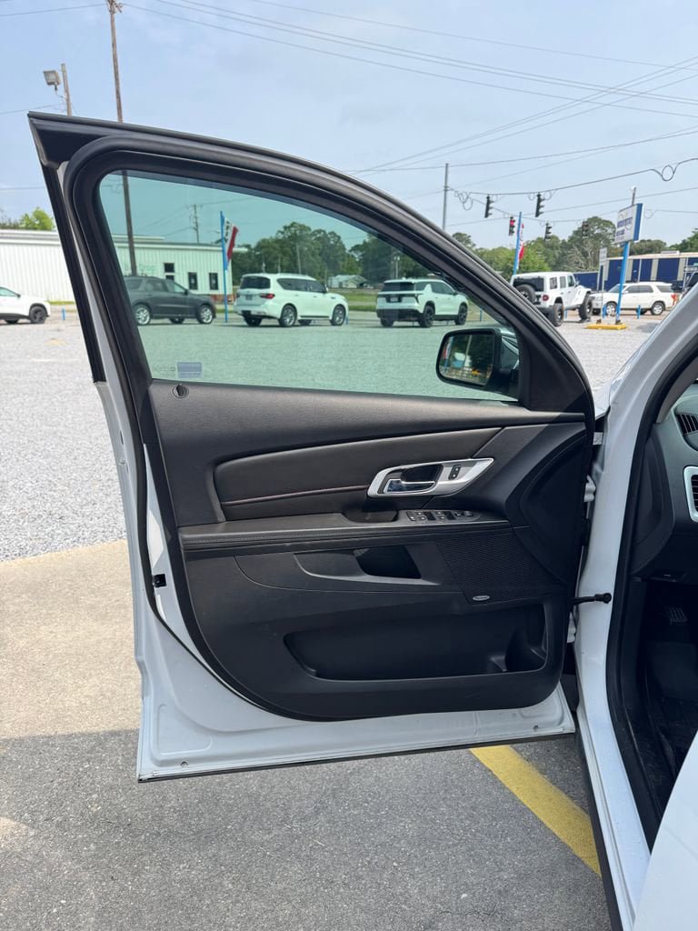 Used 2016 GMC Terrain SLT FWD image 8