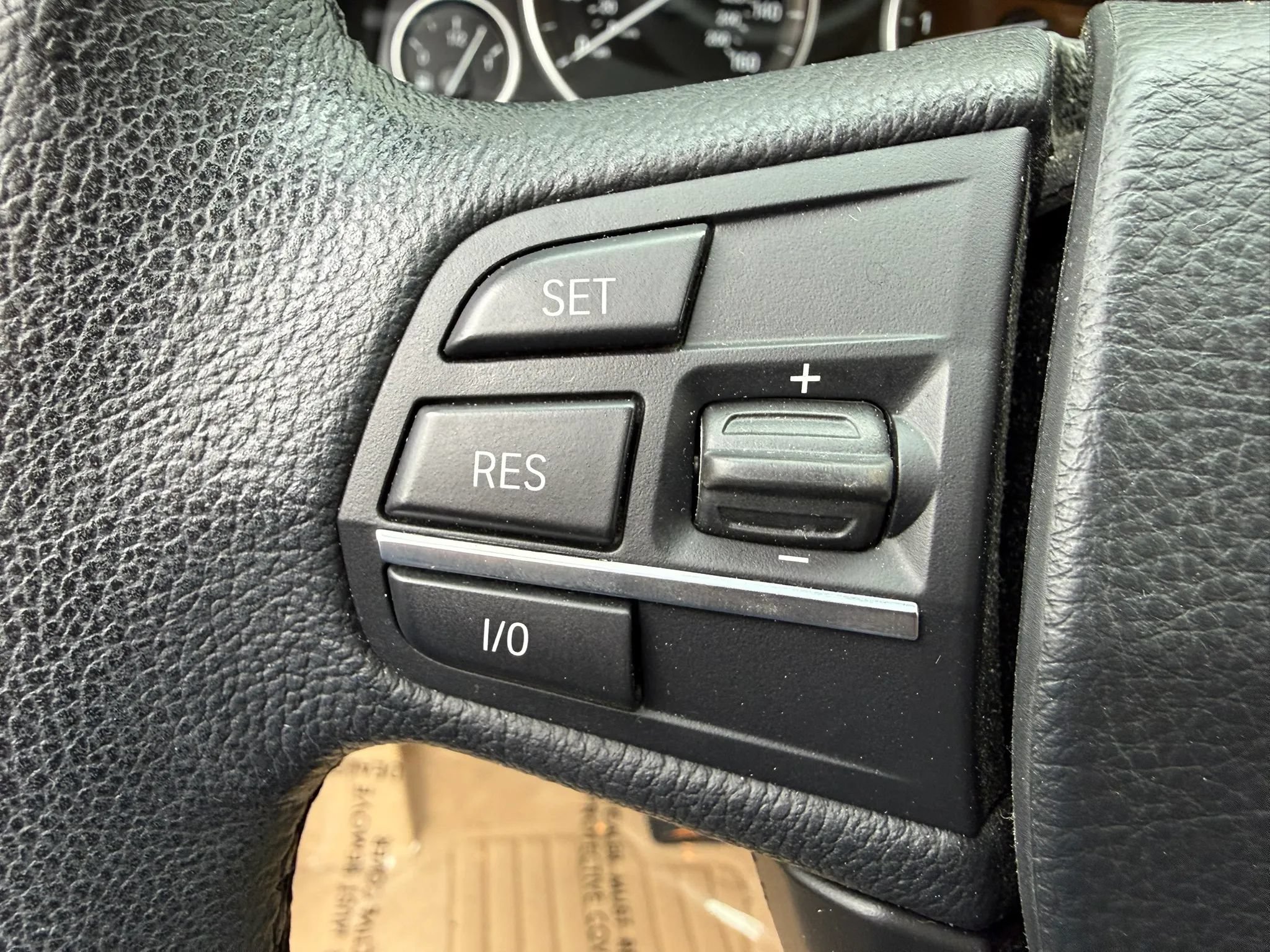 Used 2012 BMW 528i xDrive Sedan AWD/4WD image 36