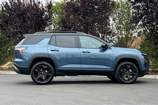 New 2026 Chevrolet Equinox LT w/ Midnight Edition image 3