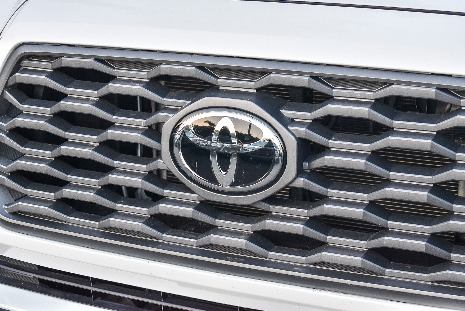 Used 2023 Toyota Tacoma TRD Off-Road image 10