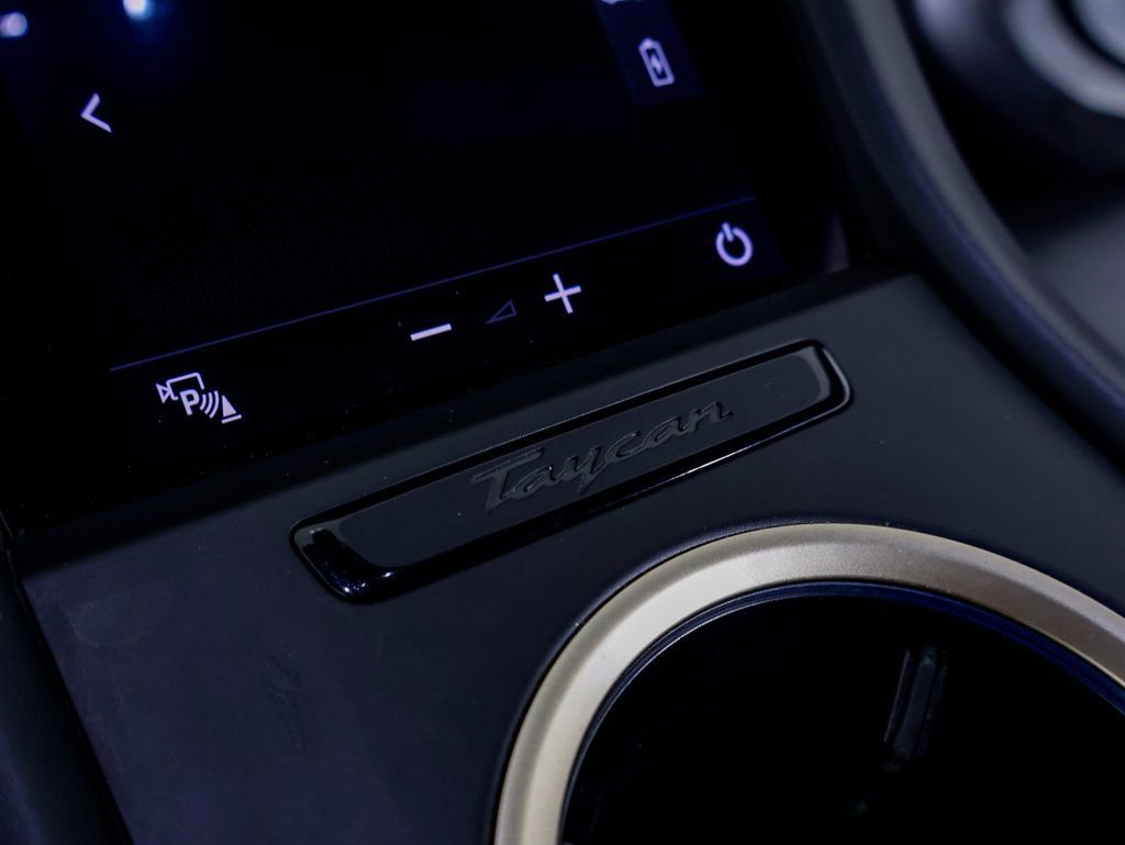 Certified 2021 Porsche Taycan Turbo S image 18
