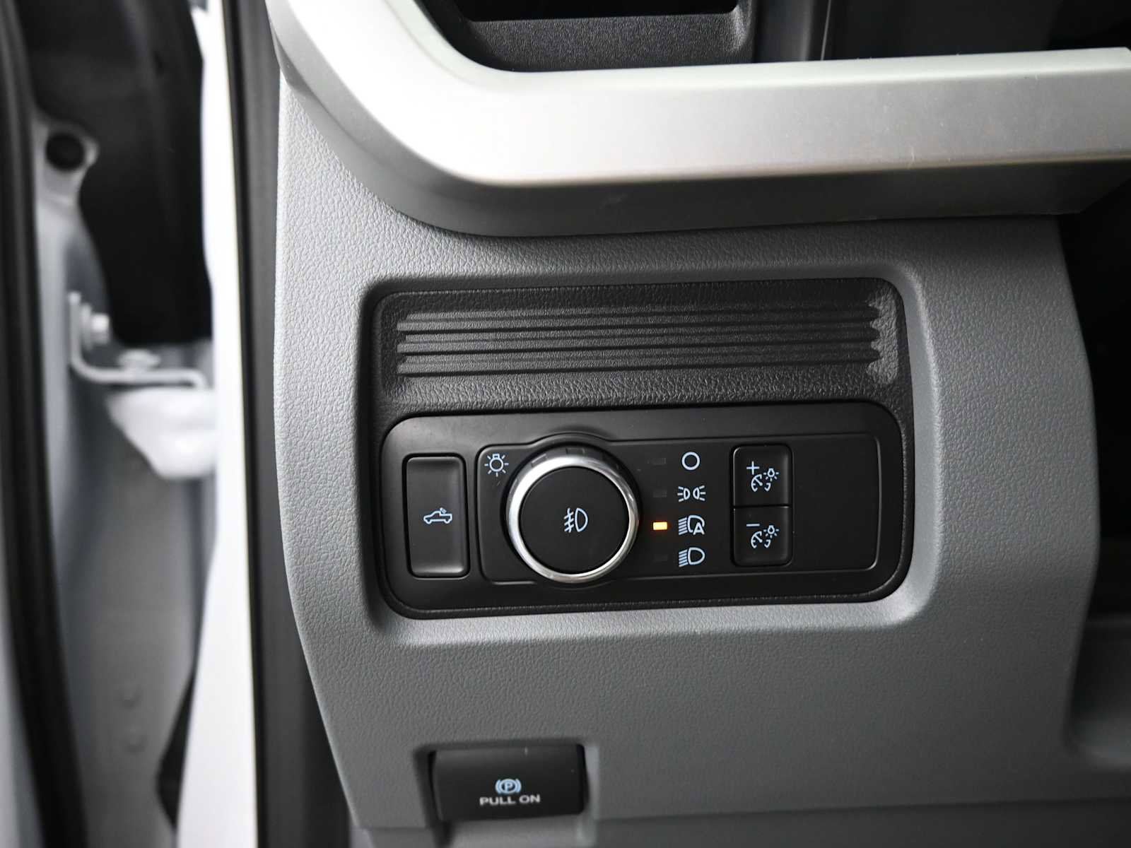 Used 2025 Ford F250 XLT image 29