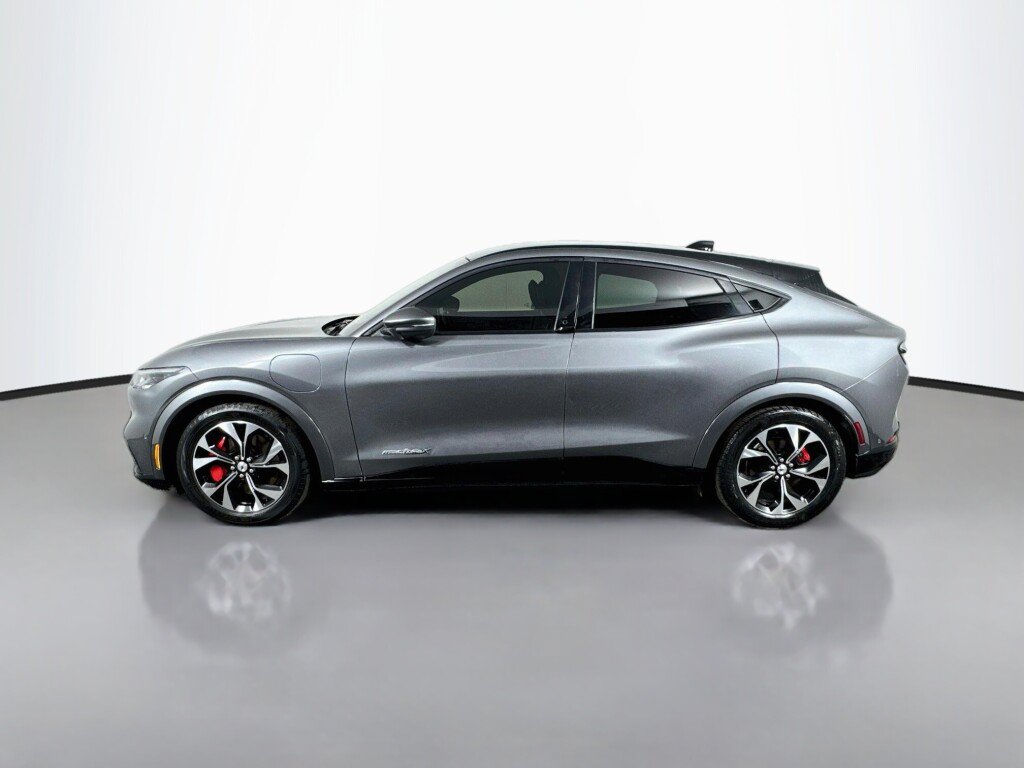 Used 2021 Ford Mustang Mach-E Premium w/ Equipment Group 301A AWD/4WD image 2