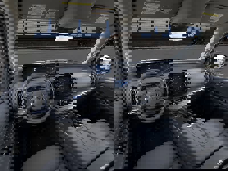 New 2026 Ford Expedition Active image 9