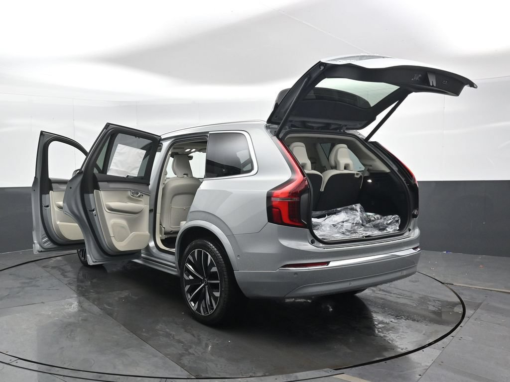 New 2026 Volvo XC90 T8 Ultra w/ Protection Package Premier AWD/4WD image 47