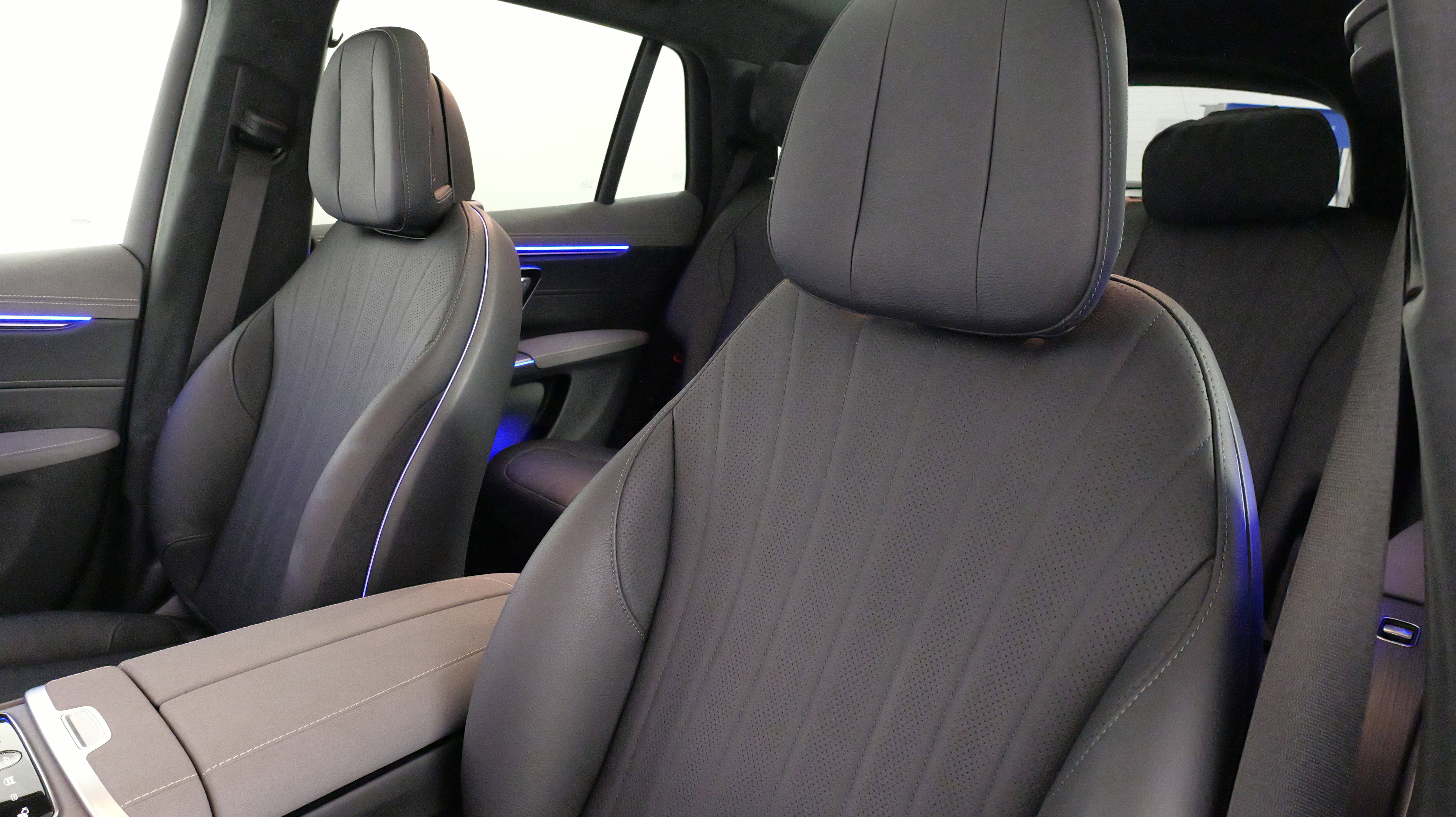 Used 2024 Mercedes-Benz EQS 450+ 4MATIC SUV image 35