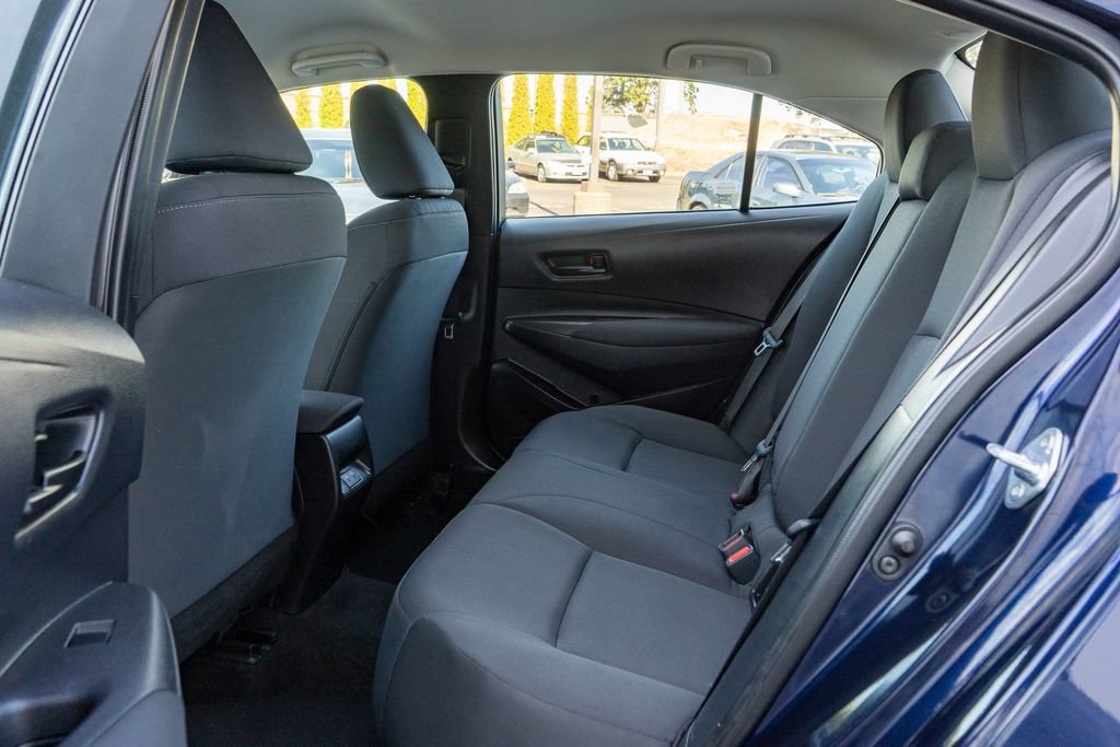 Used 2024 Toyota Corolla LE FWD image 9