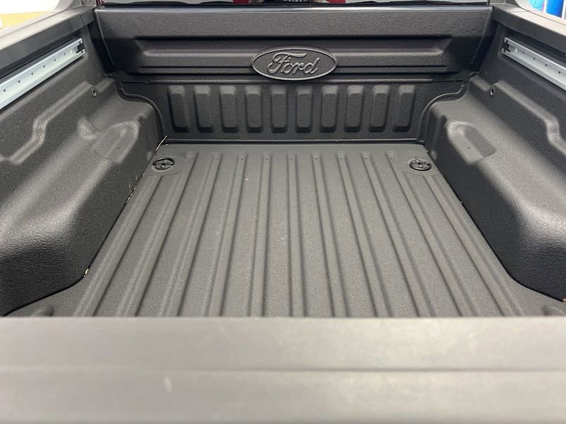 Used 2022 Ford Maverick XLT w/ Equipment Group 300A Standard image 8
