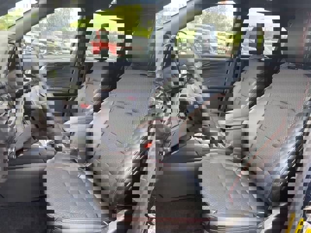 New 2024 Ford Escape ST-Line Select w/ Tech Pack #2 image 11