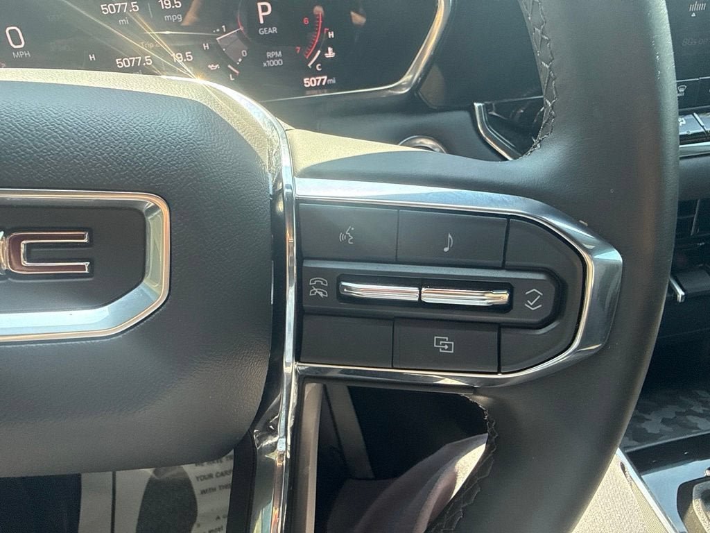 New 2026 GMC Canyon Elevation RWD image 20