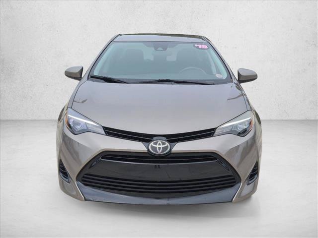 Used 2018 Toyota Corolla LE FWD image 2