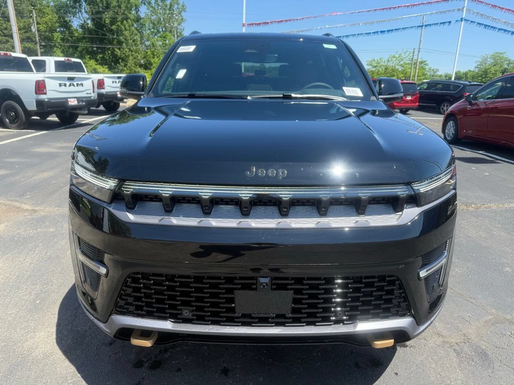 New 2026 Jeep Grand Wagoneer L 4WD image 9