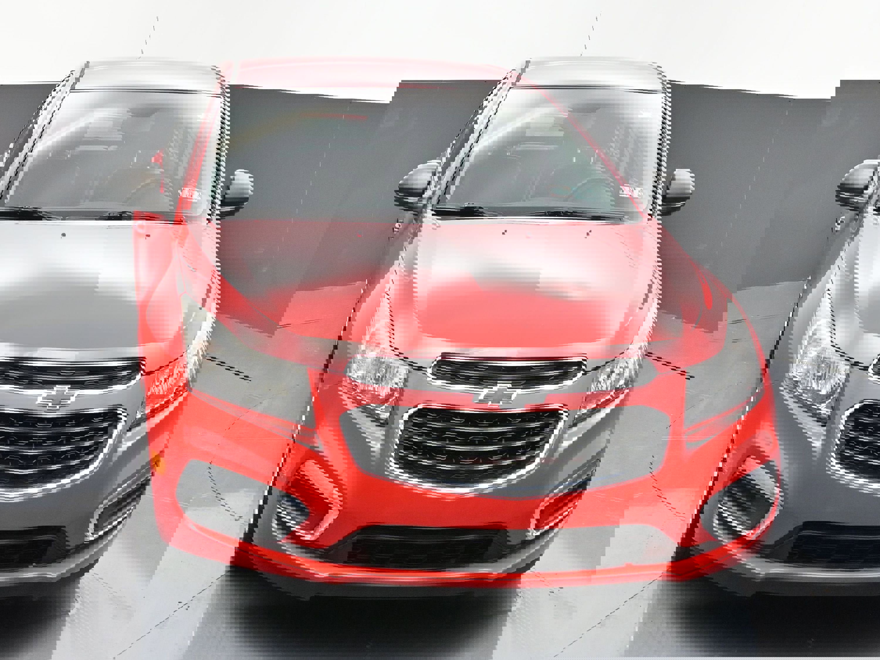 Used 2015 Chevrolet Cruze LS image 2