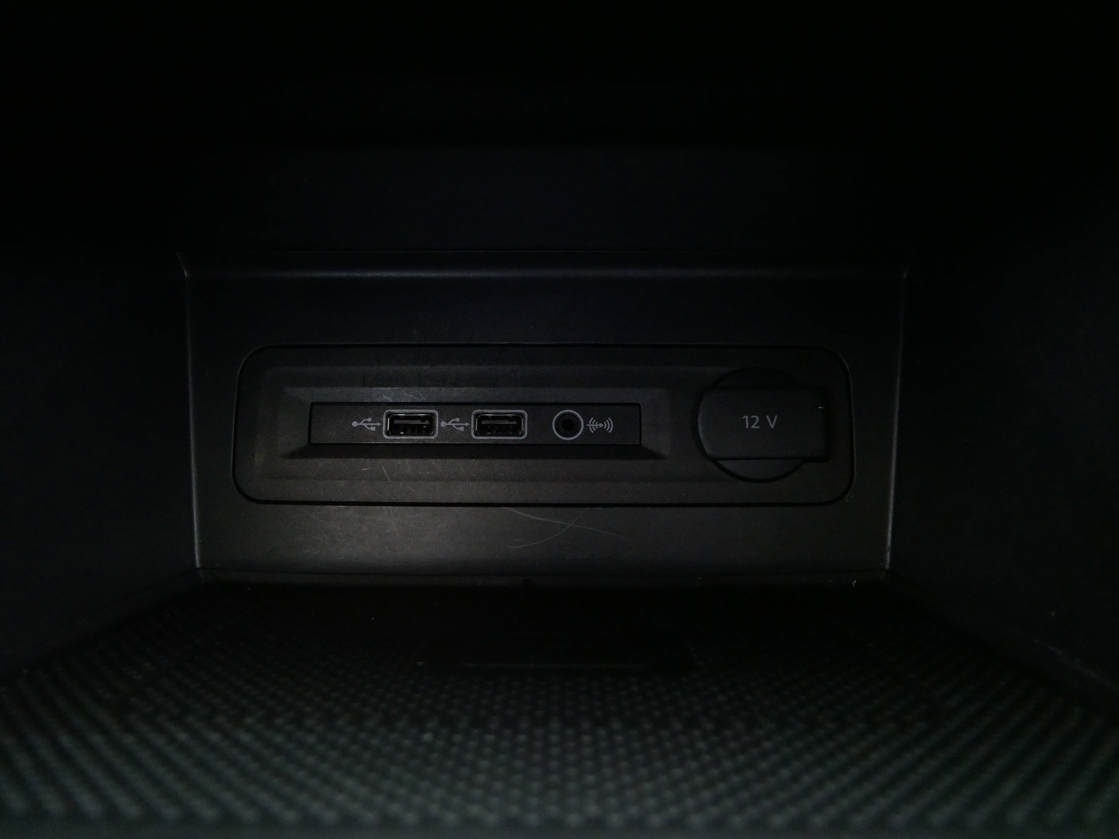 Used 2021 Volkswagen Atlas SEL image 31