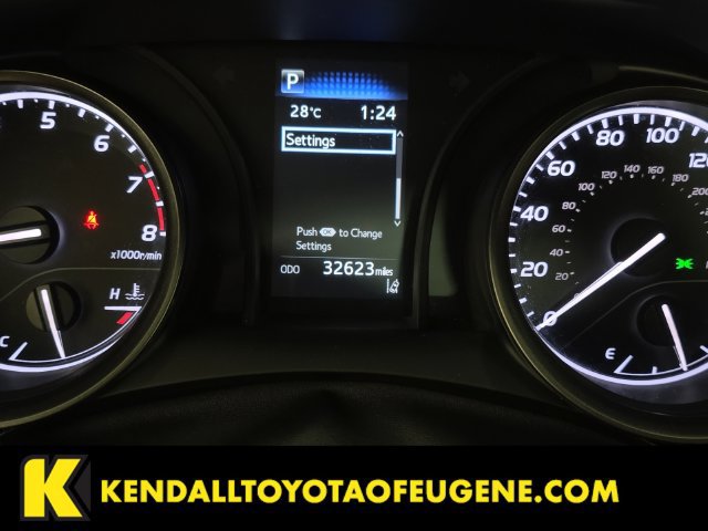 Used 2024 Toyota Camry SE FWD image 12